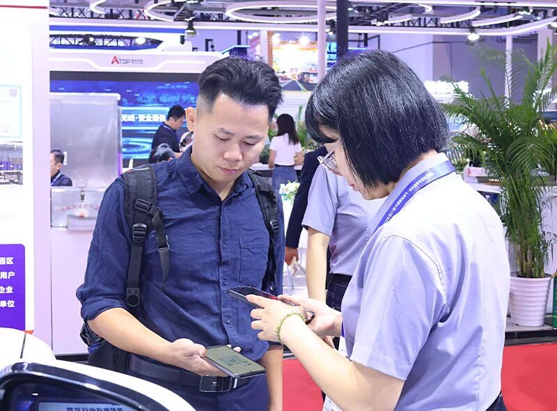 【展会第二天】直击展会盛况，精彩纷呈！