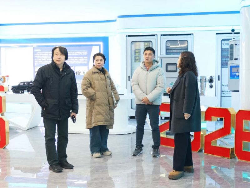 热烈欢迎丨国外客户莅临中安探测参观考察，共探安防新机遇